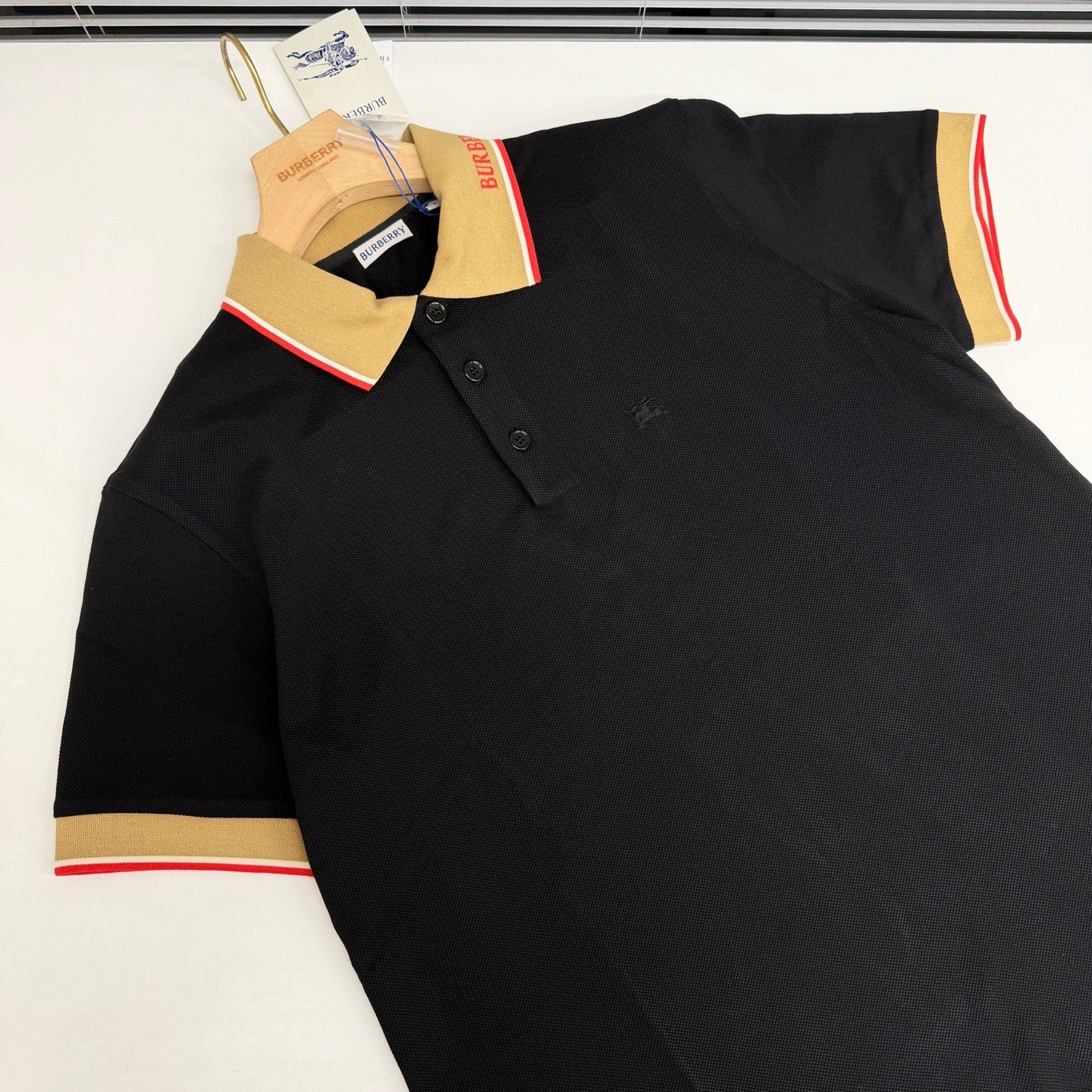 엘라스테인 티셔츠 (Elastane T-Shirt)