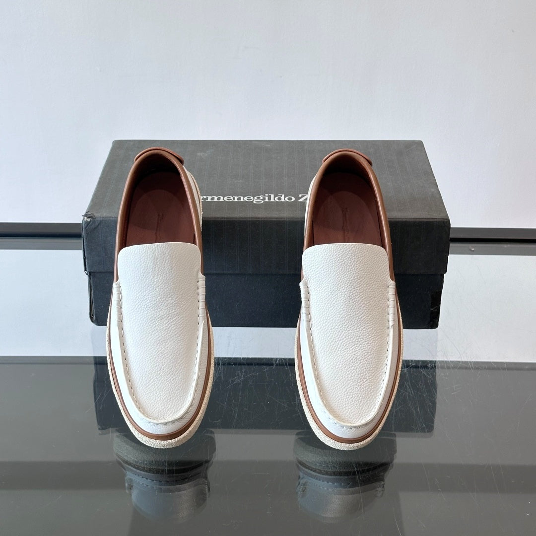 캐주얼 로퍼 (casual loafers)