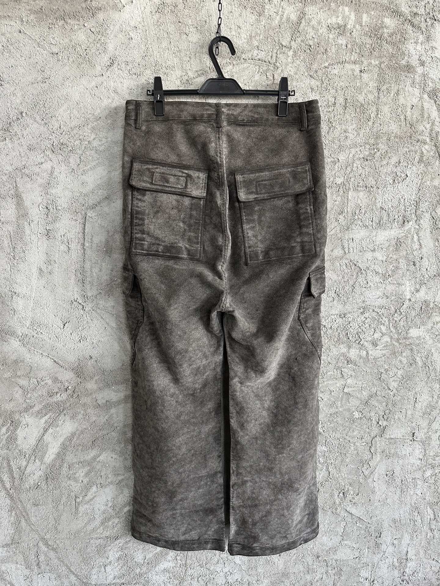 더블라인 팬츠 (Modern denim pants)