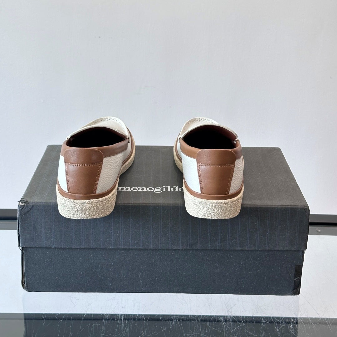 캐주얼 로퍼 (casual loafers)