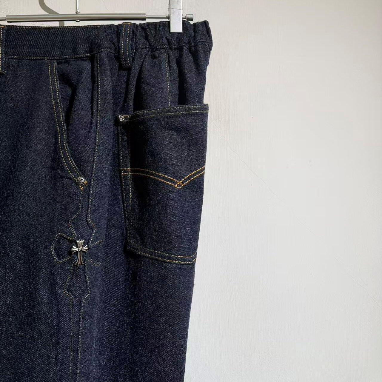 크록스 청바지 (crocs jeans)