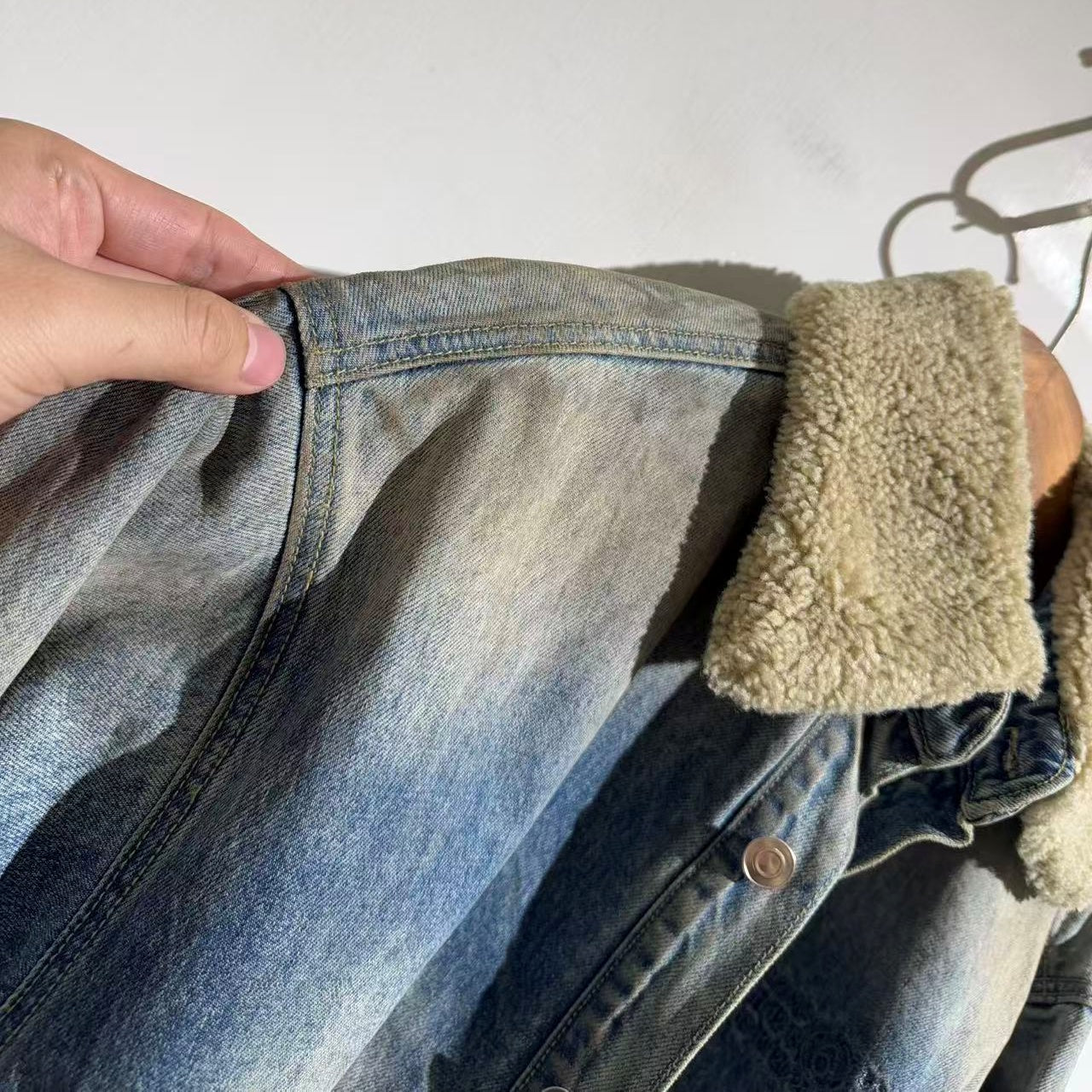 데님 패딩 재킷 (denim padded jacket)