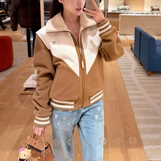 벨티드 재킷 (belted jacket)