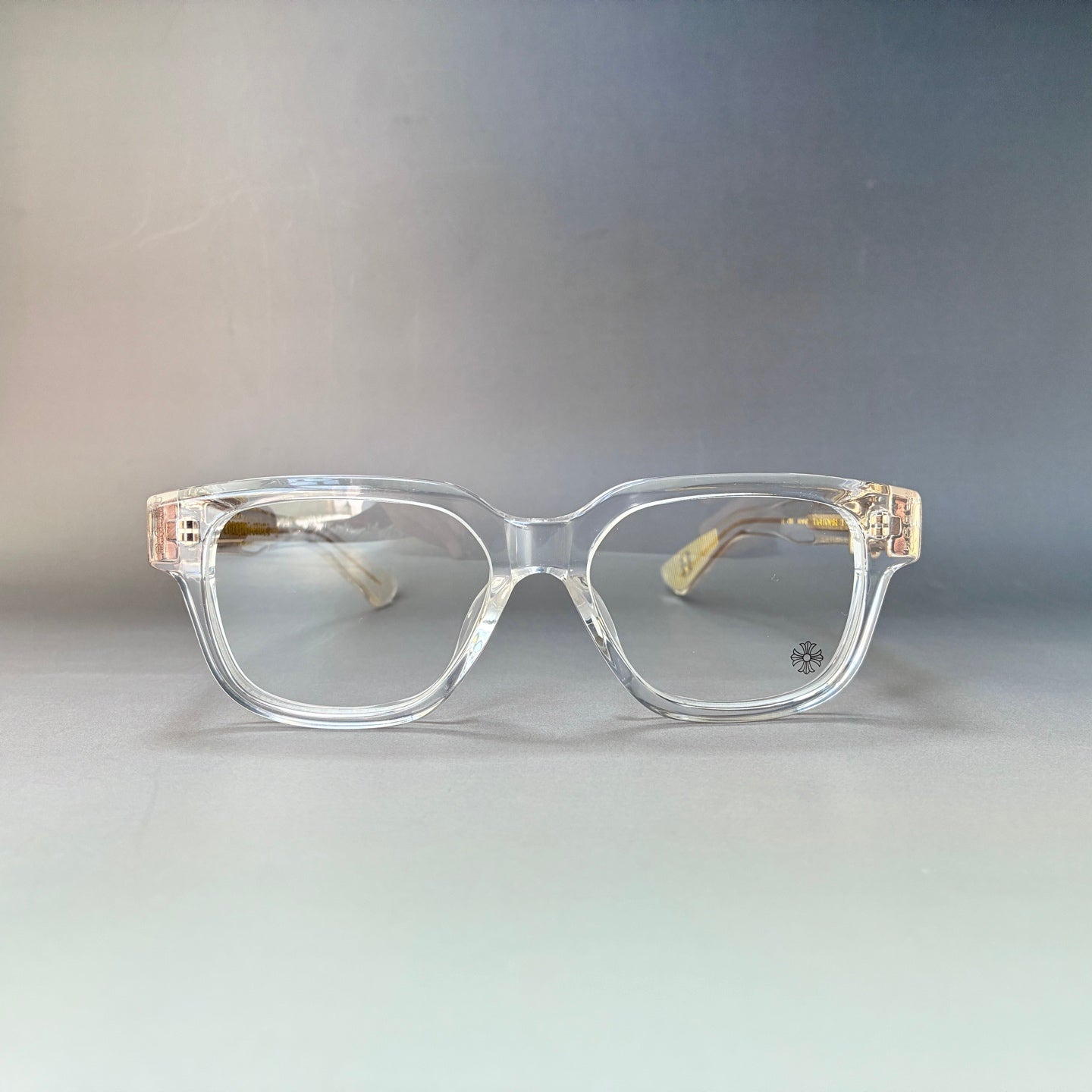 본누아쇠르 안경테 (Bonnoisier glasses)
