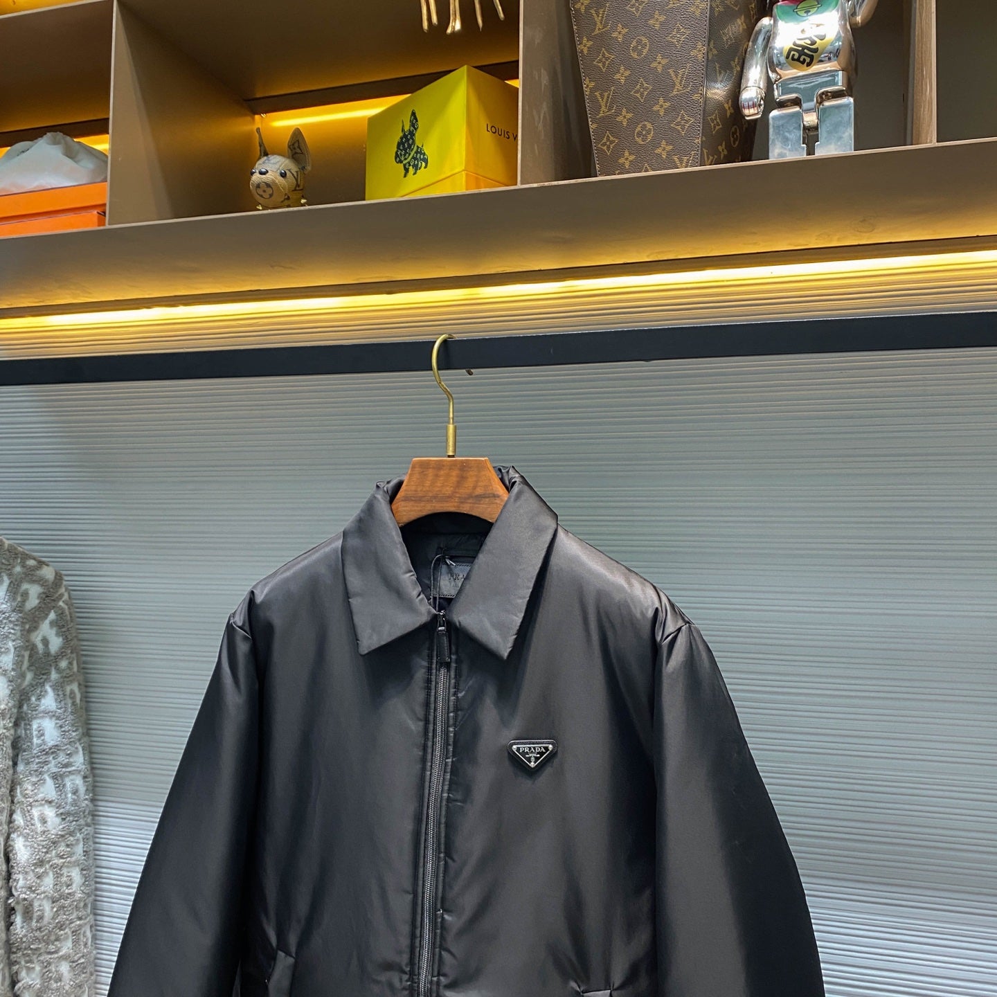 라펠 방수 다운자켓 (Lapel waterproof down jacket)