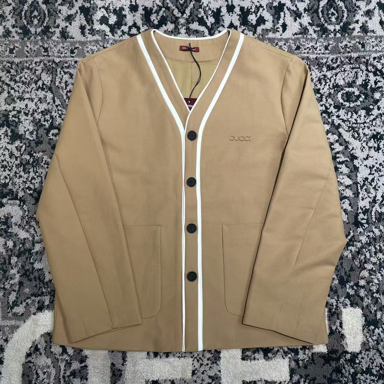 하우스 블레이저 (house blazer)