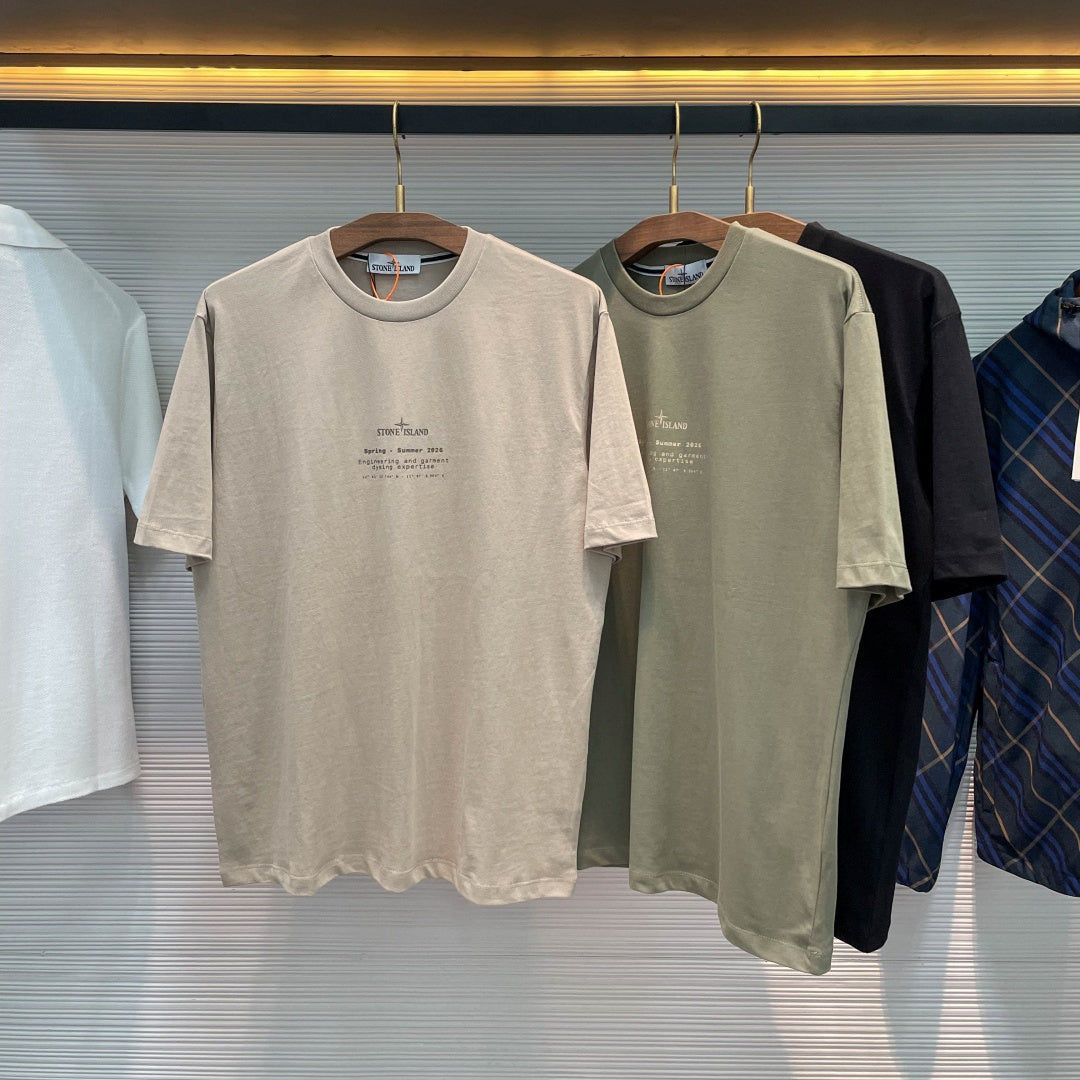 센터 로고 티셔츠 (Center Logo T-Shirt)