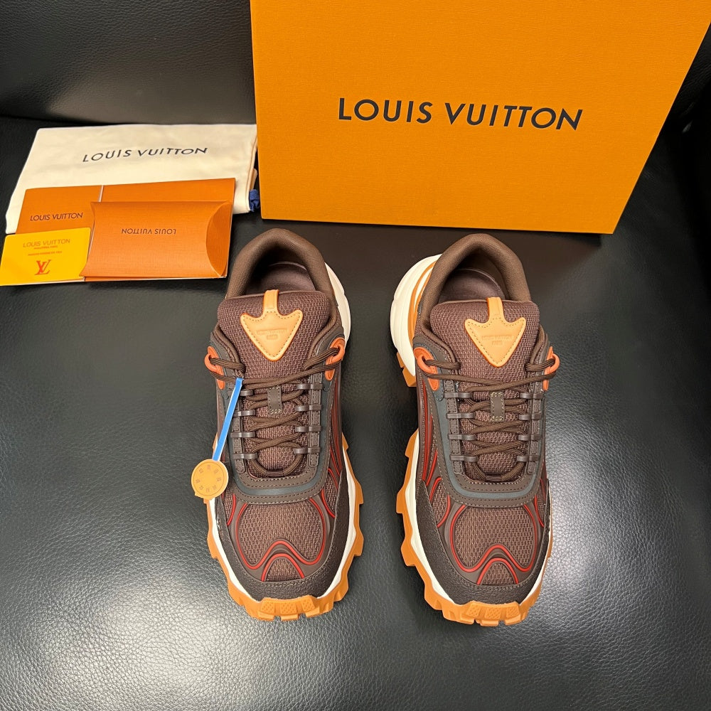 부티크 스포츠 슈즈 (Jet training shoes)