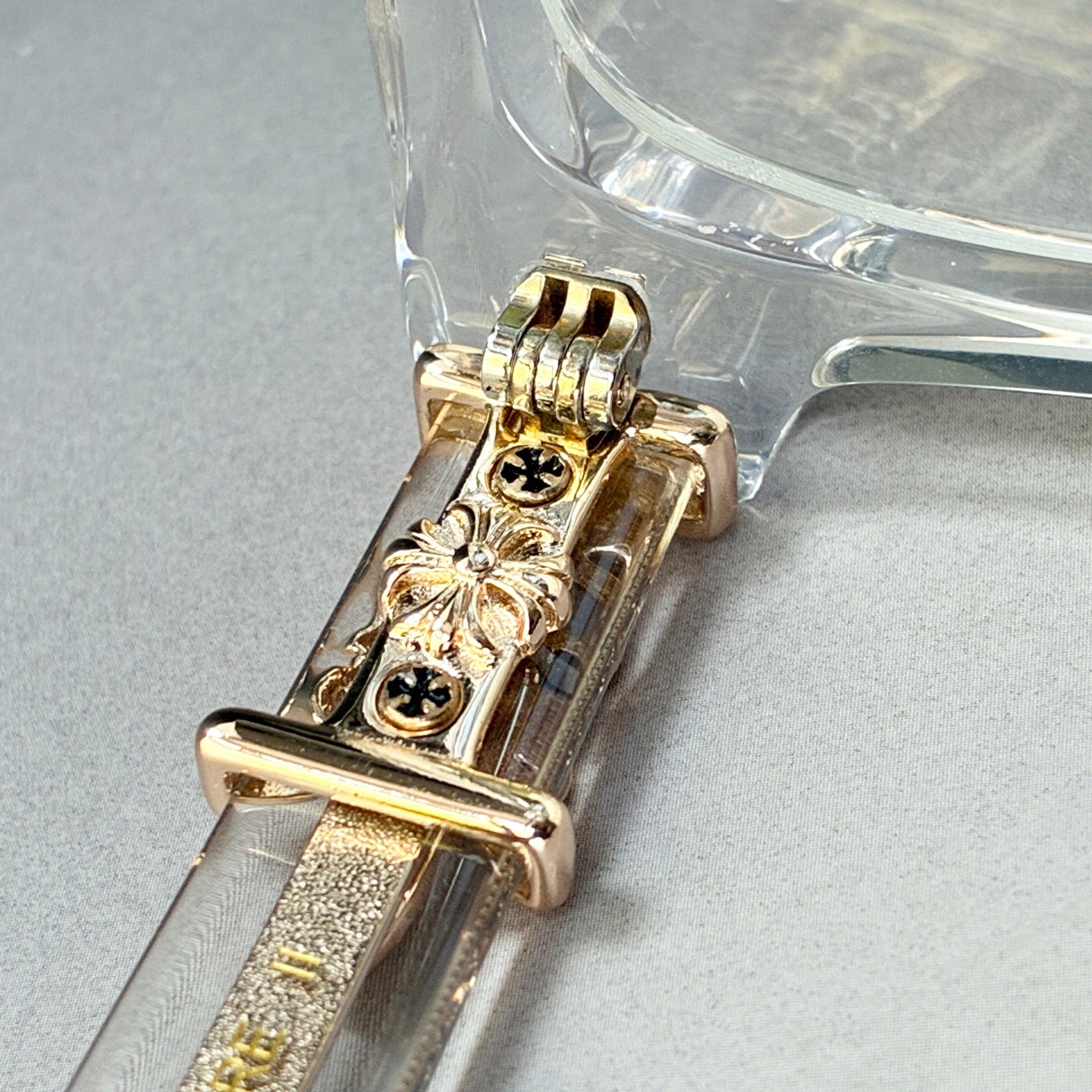 본누아쇠르 안경테 (Bonnoisier glasses)