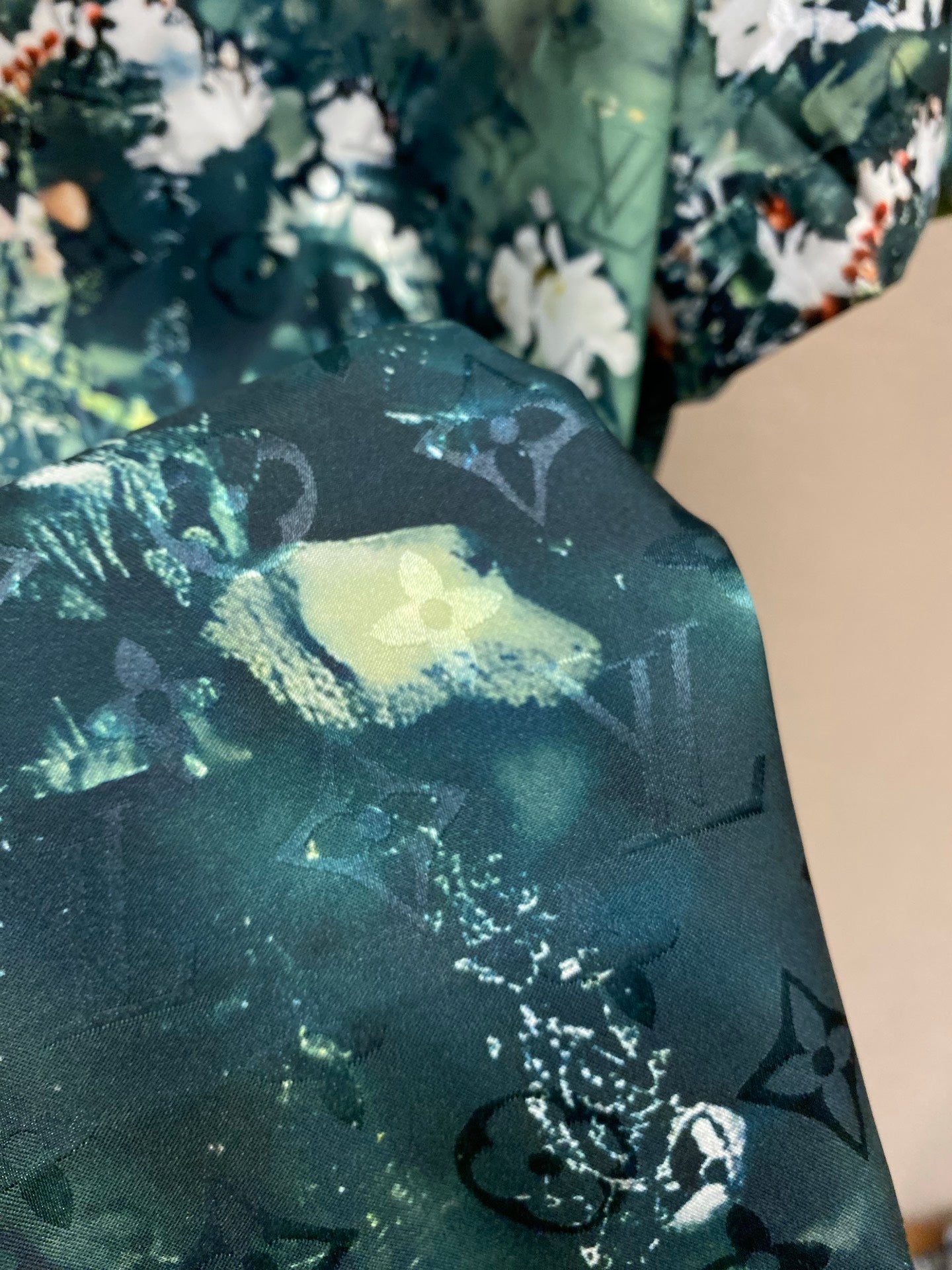 옴브레 반팔셔츠 (Ombré Short-Sleeve Shirt)