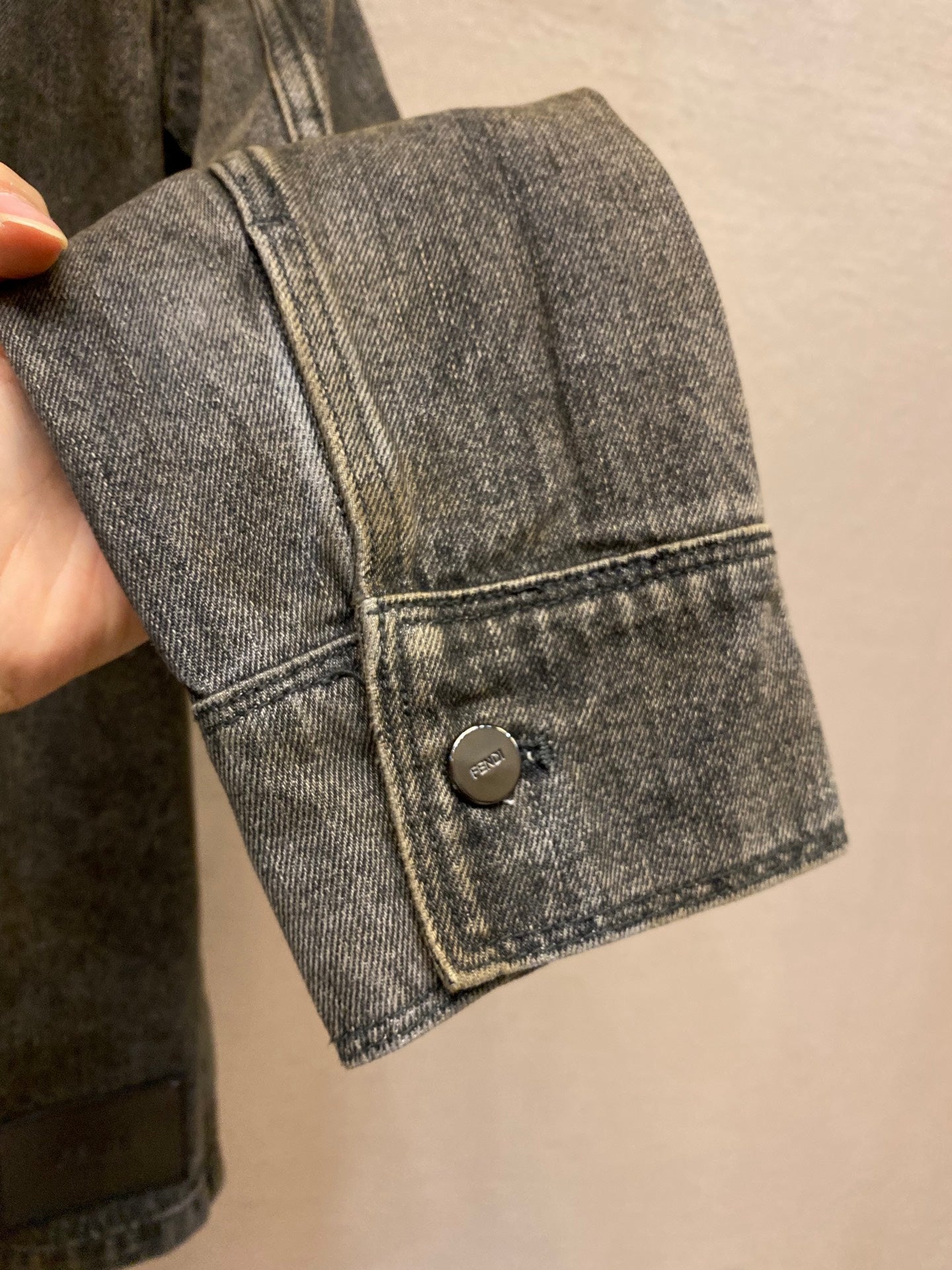 오버다잉 데님자켓 (Overdying denim jacket)