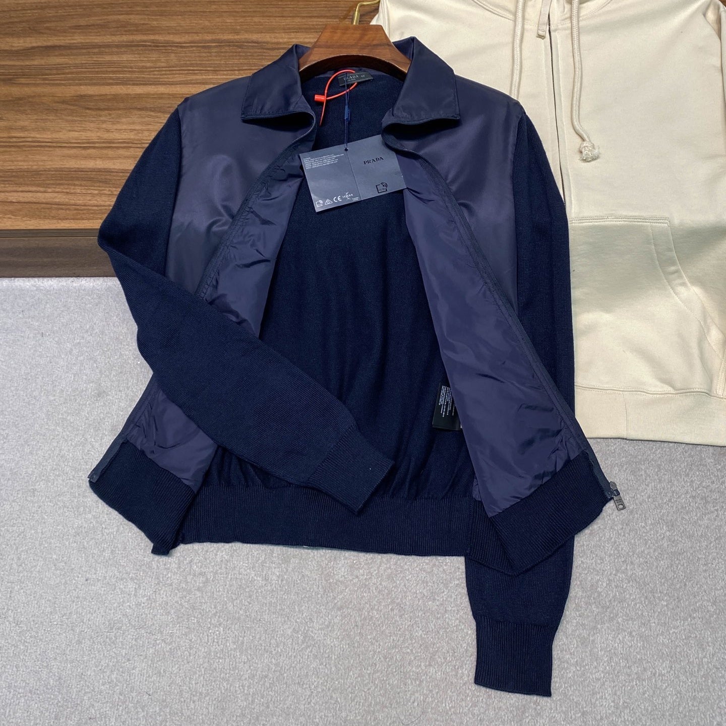 클래식 니트자켓 (classic knit jacket)