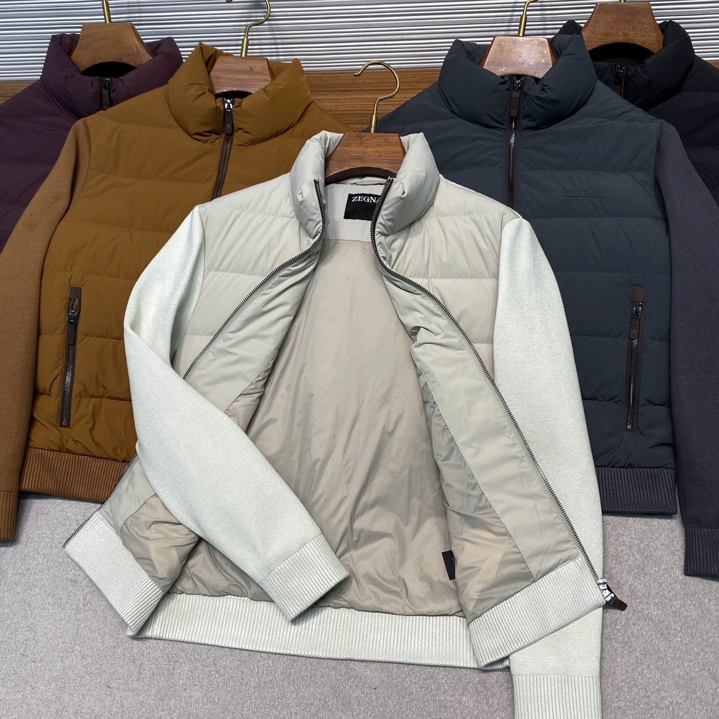 스탠드 칼라 다운 재킷 (stand collar down jacket)