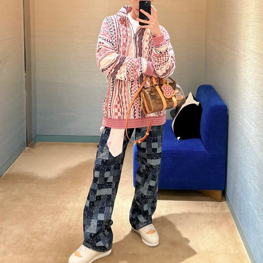 콜라보레이션 니트 (Collaboration knit)