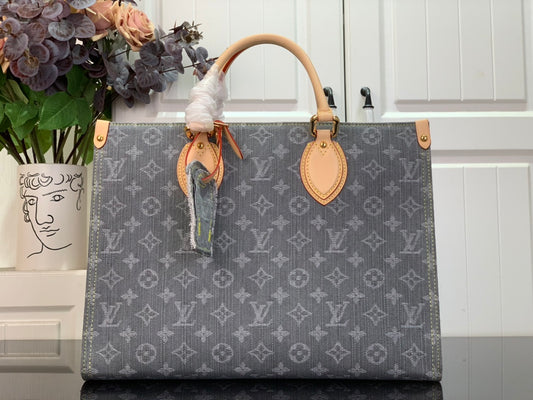 아이코닉 토트백 (Iconic Tote Bag)