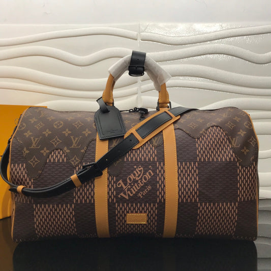 모노그램 니고보스턴백 (Monogram Nigo Backpack)