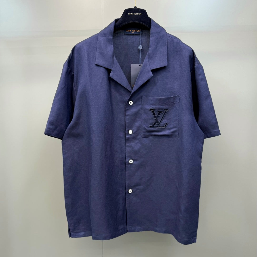 오픈카라 반팔셔츠 (Open-collar short-sleeve shirt)