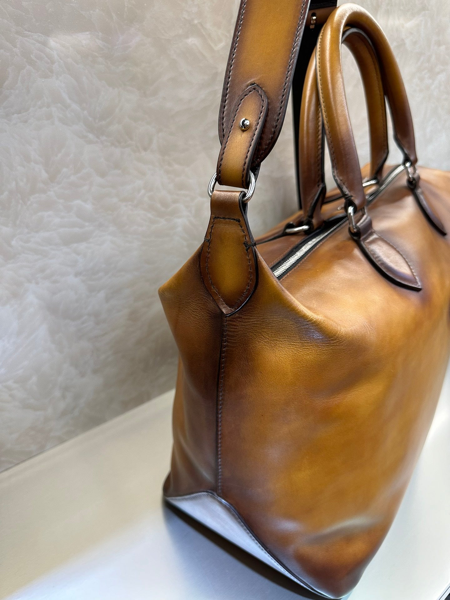 투주르 트래블백 (Toujours Travel Bag)