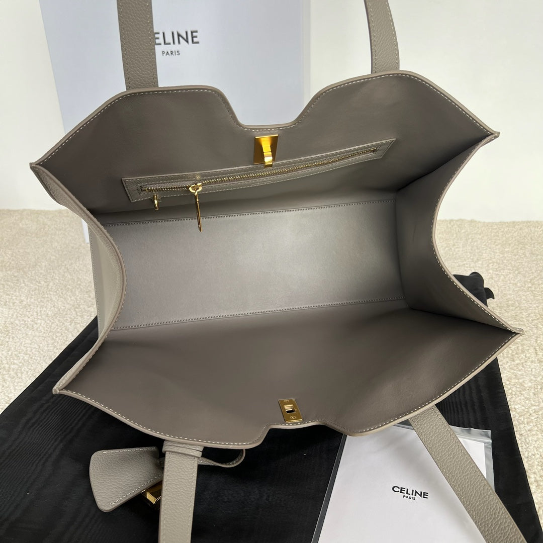 트위스트 토트백 (Twist Tote Bag)