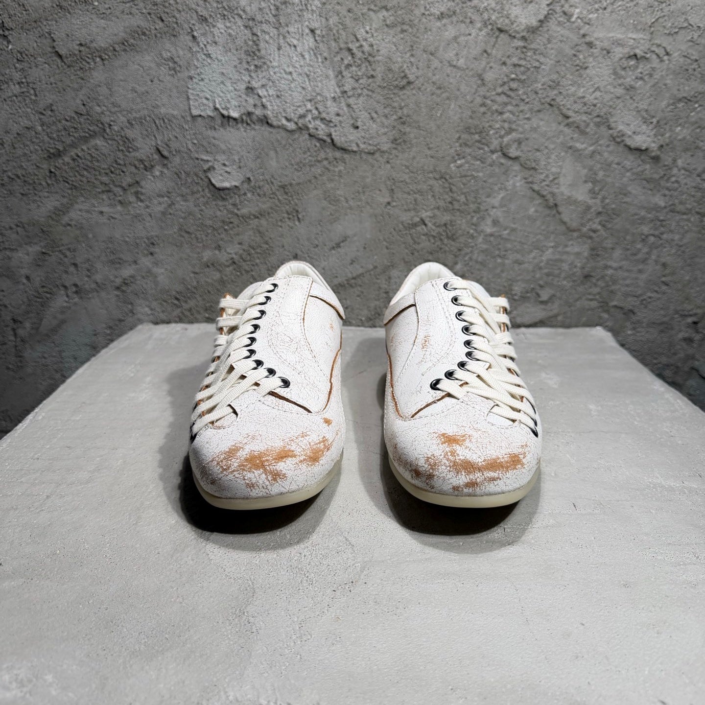 애슬레틱 스니커즈 (Athletic sneakers)