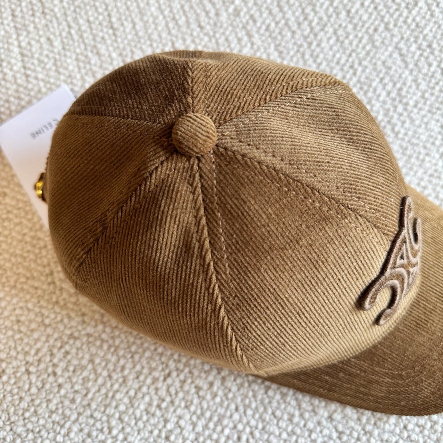 코듀로이 모자 (corduroy hat)