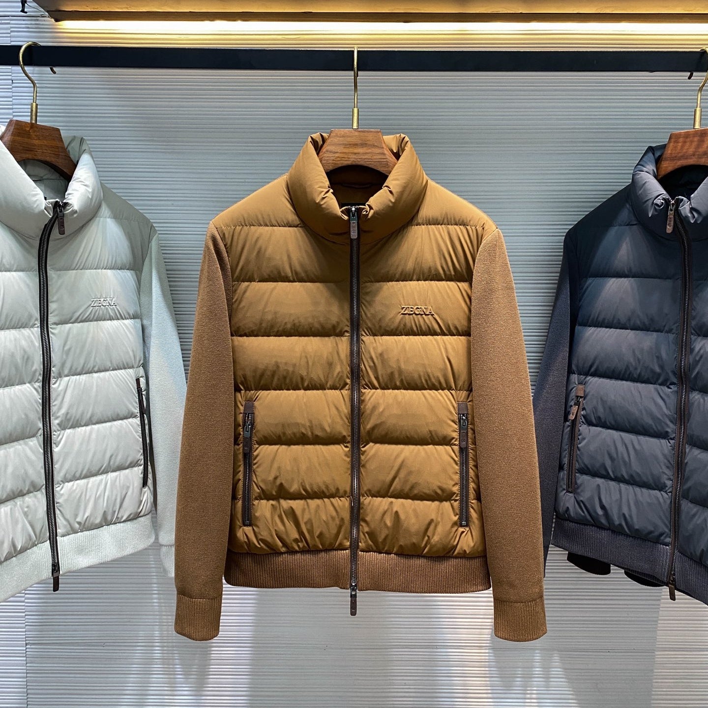 스탠드 칼라 다운 재킷 (stand collar down jacket)