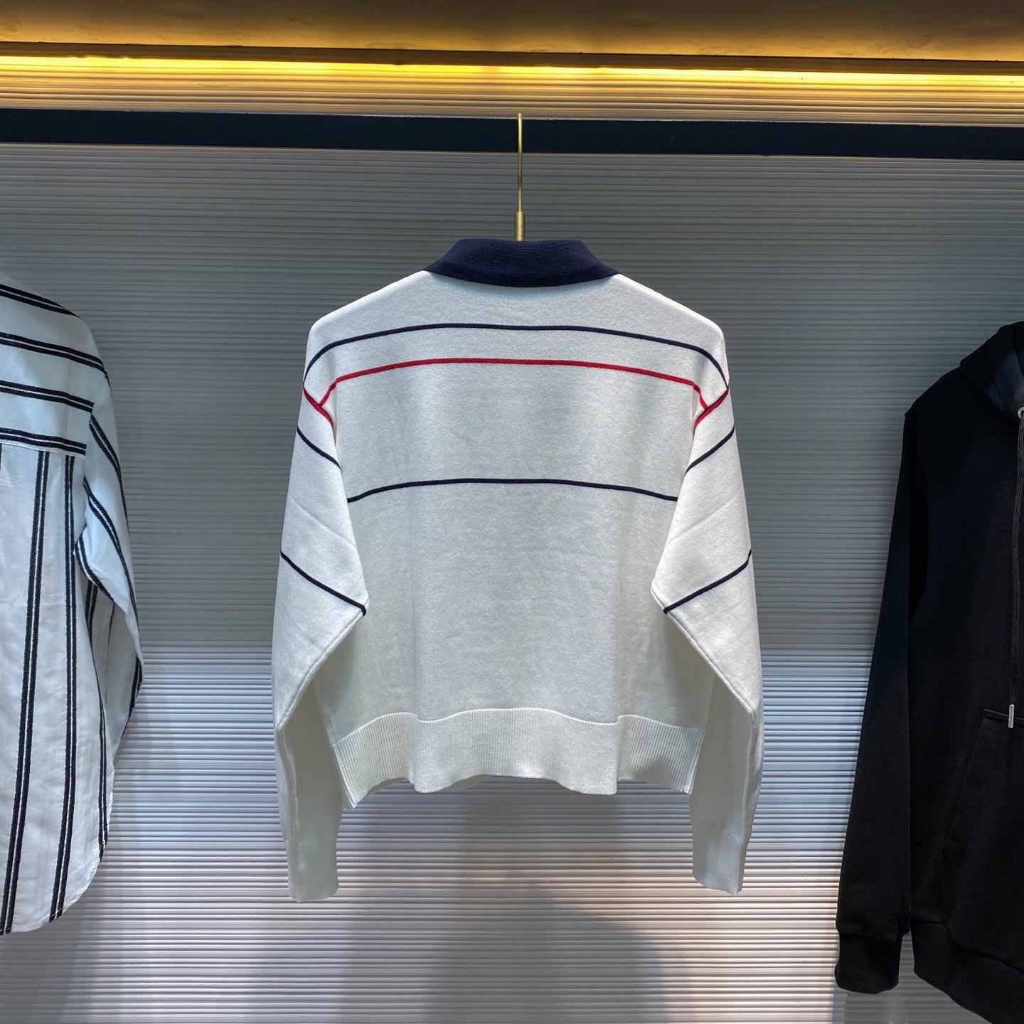 인타르시아 니트티 (Intarsia knit tee)