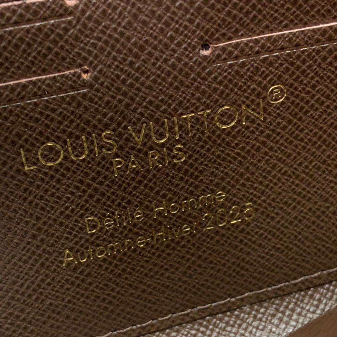 멀티플 지퍼지갑 (Multiple zipper wallet)