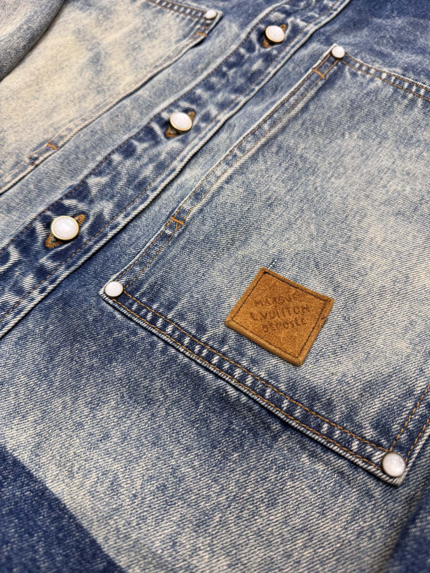 누벅 데님자켓 (nubuck denim jacket)