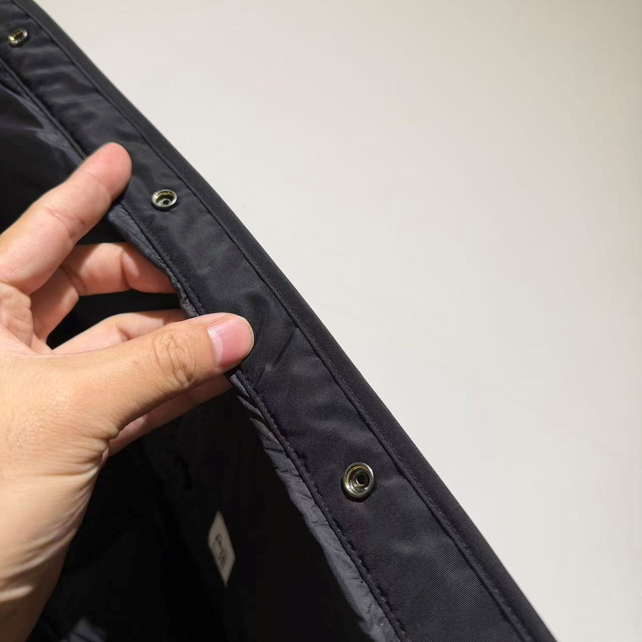 컬러블록 경량 다운 재킷 (Colorblock lightweight down jacket)