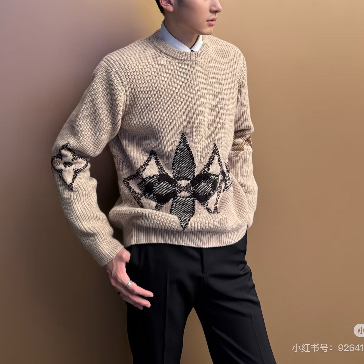 플로럴 니트티 (floral knit tee)