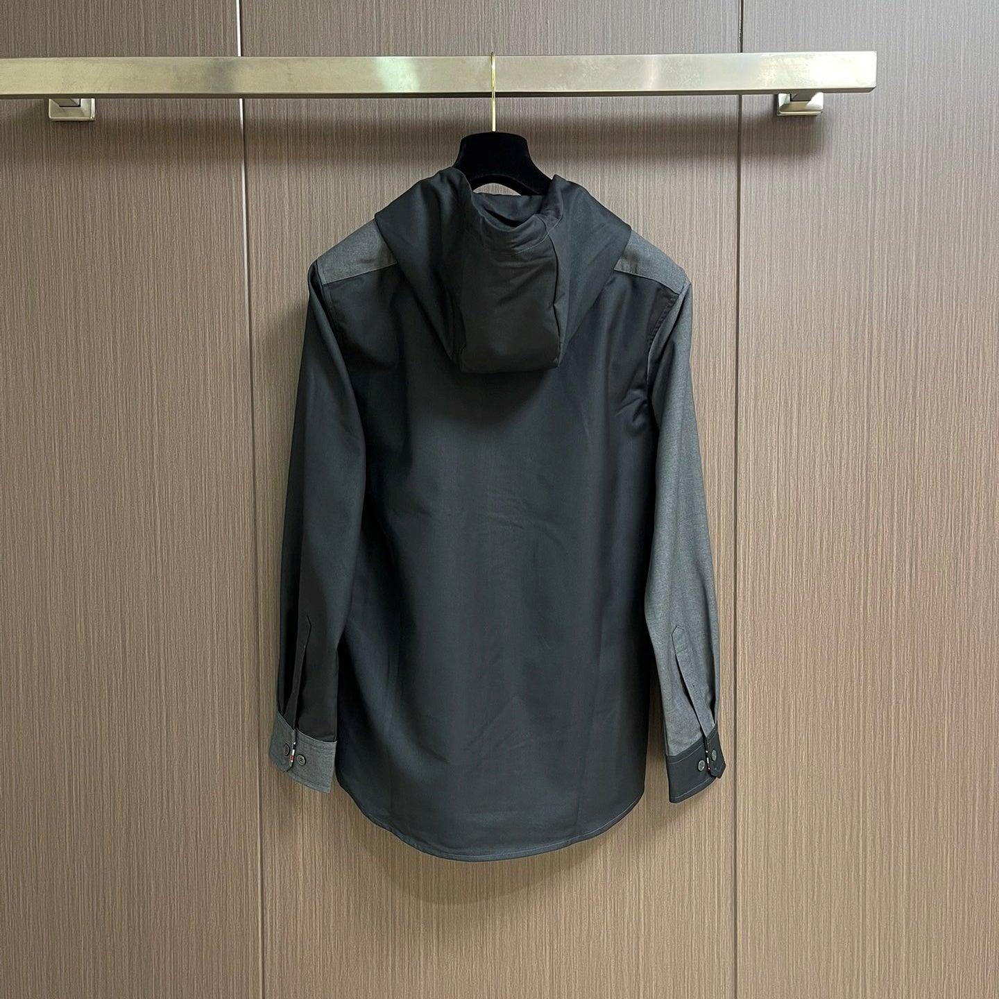 컬러블로킹 후드셔츠 (Colorblocking hooded shirt)