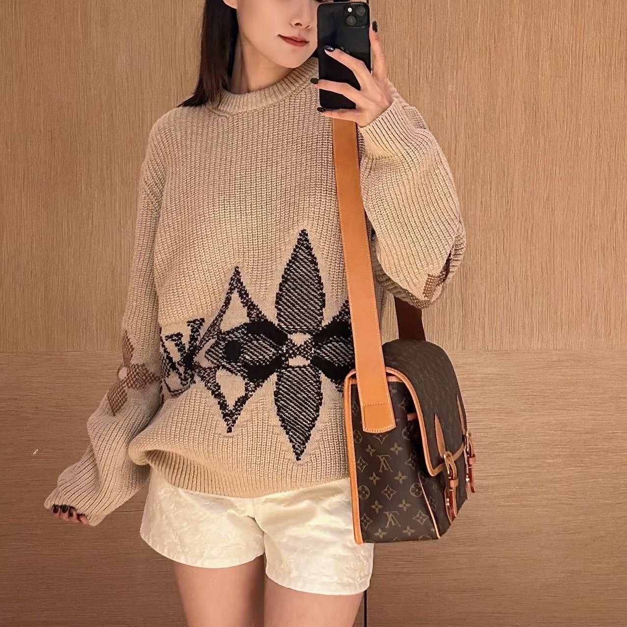 플로럴 니트티 (floral knit tee)