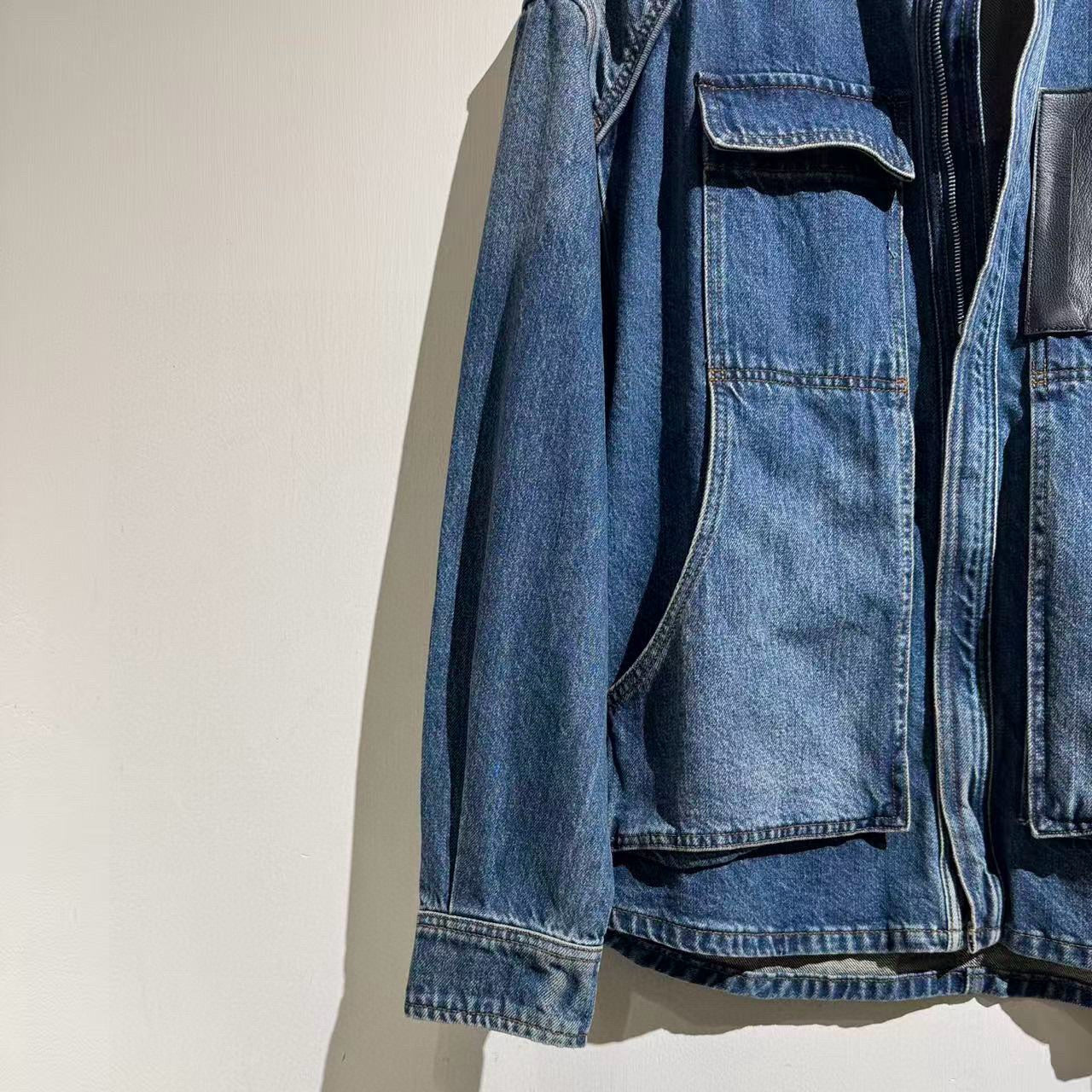디스트레스트 루즈자켓 (Distressed loose jacket)
