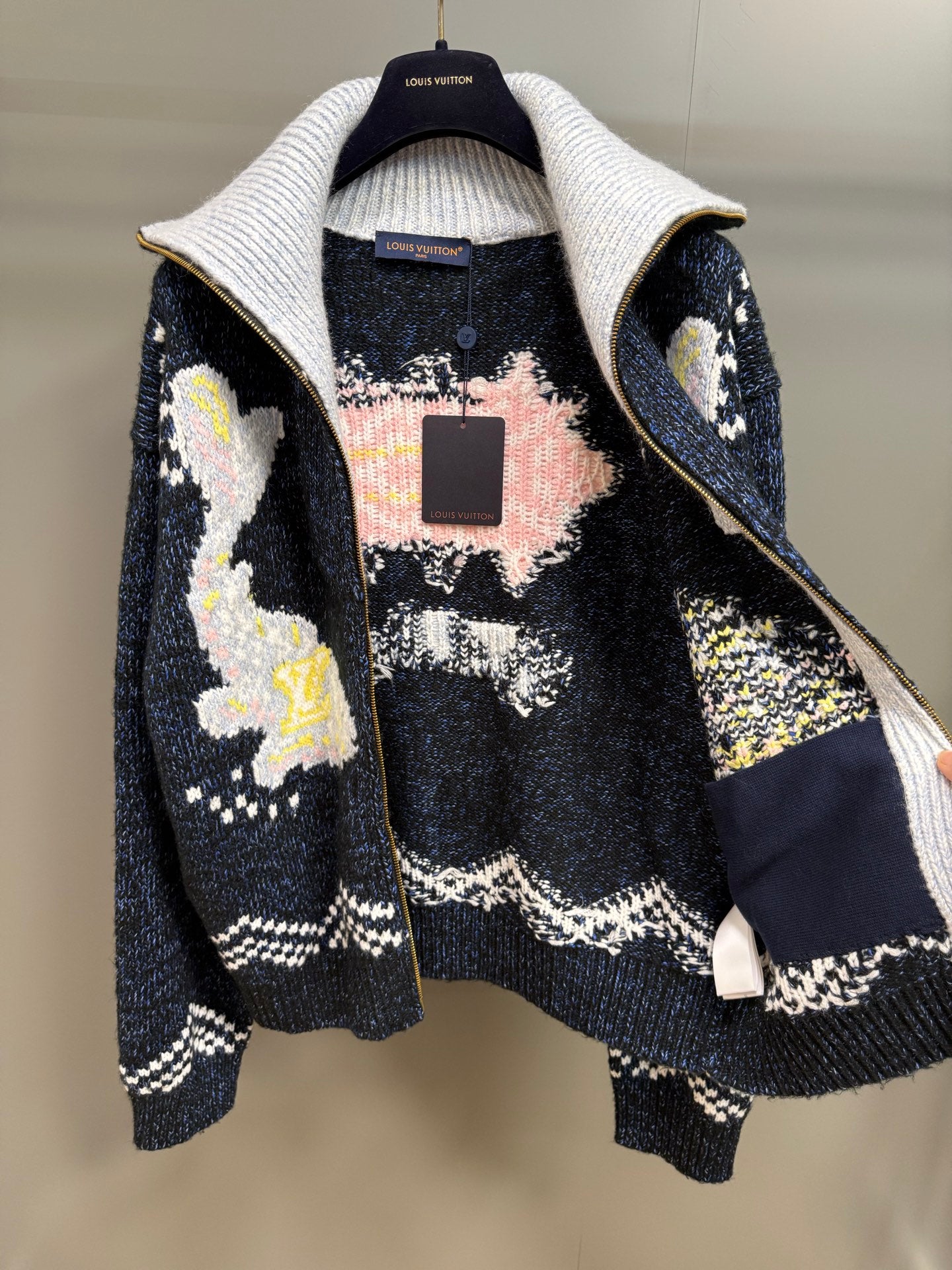 윌리엄스 울가디건 (Williams wool cardigan)