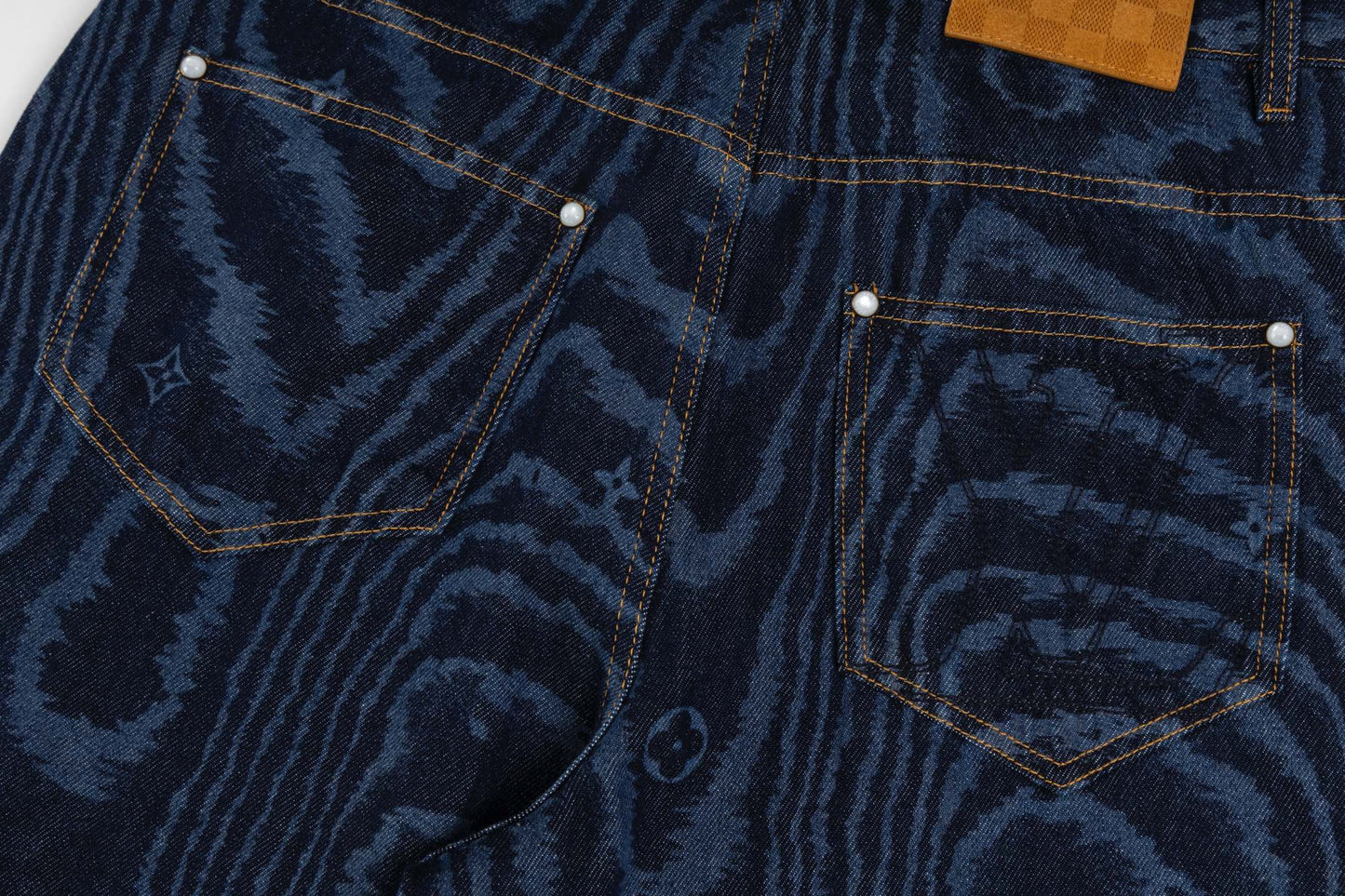 리버스 청바지 (reverse jeans)
