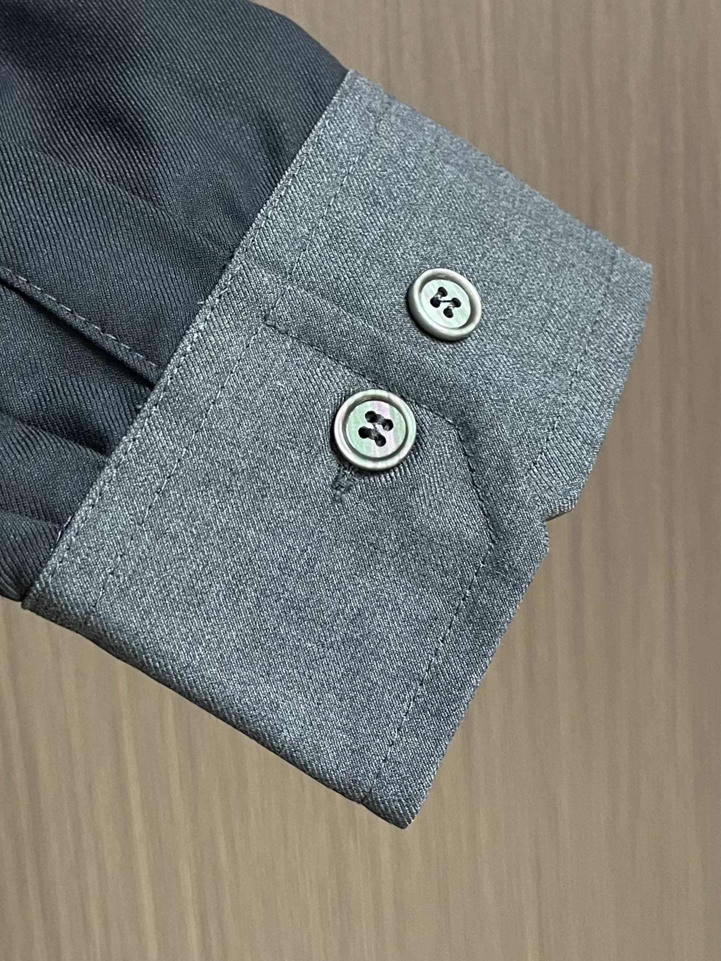 컬러블로킹 후드셔츠 (Colorblocking hooded shirt)