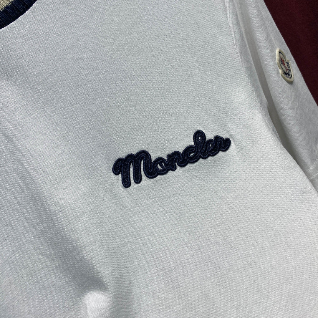컬러풀 반팔티셔츠 (Colorful short-sleeved T-shirt)