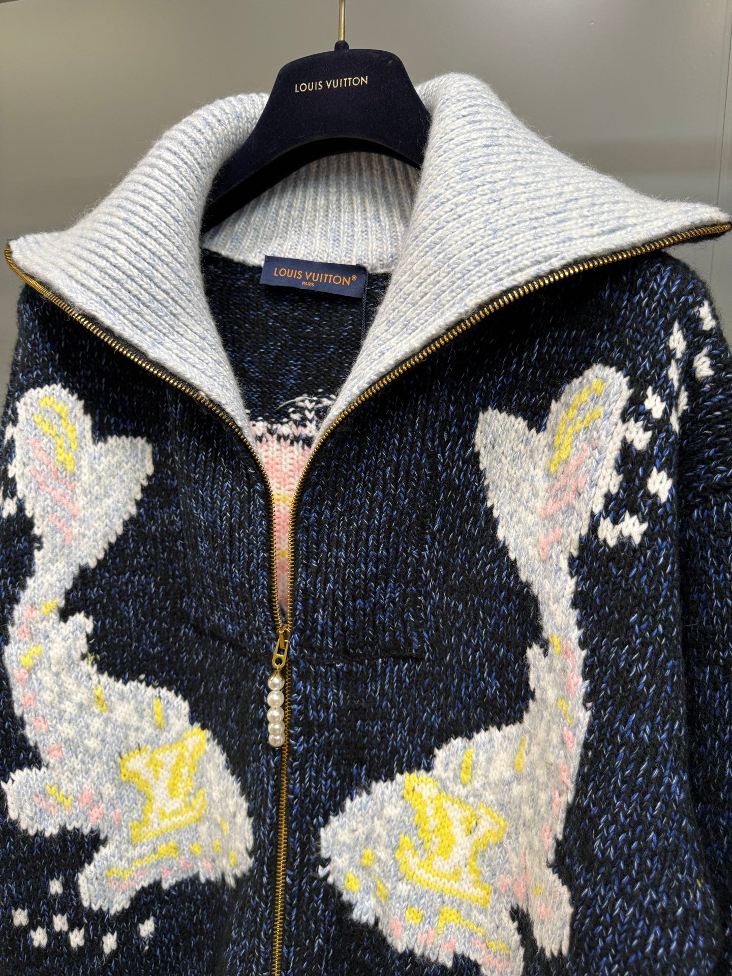 윌리엄스 울가디건 (Williams wool cardigan)