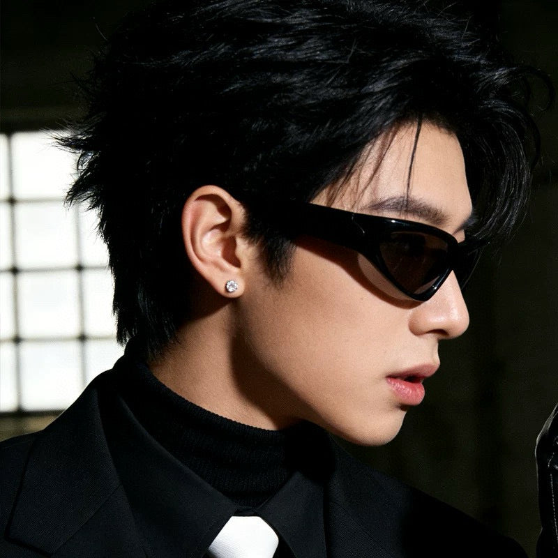 캣아이 선글라스 (cat eye sunglasses)