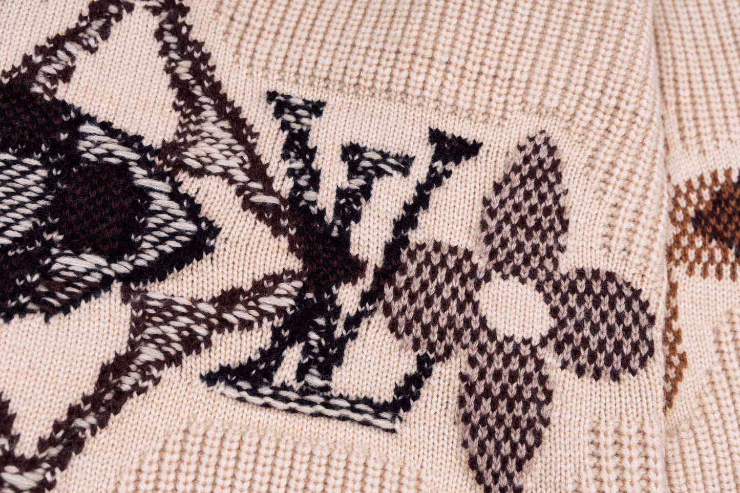 플로럴 니트티 (floral knit tee)