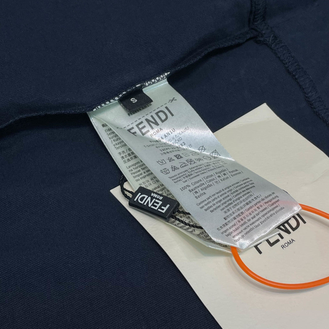 코머드 티셔츠 (Comod t-shirt)