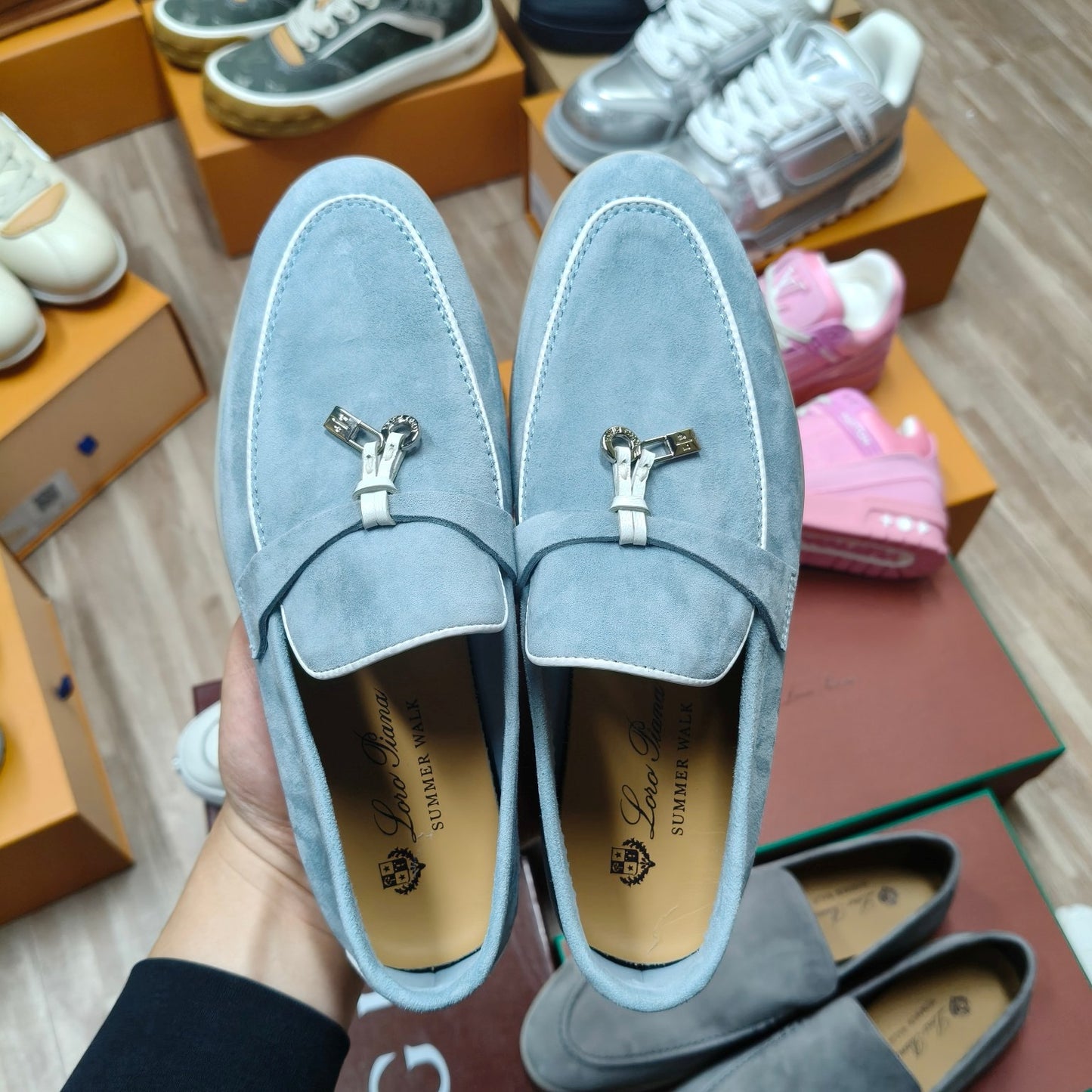샌드스톤 로퍼 (Sandstone loafers)