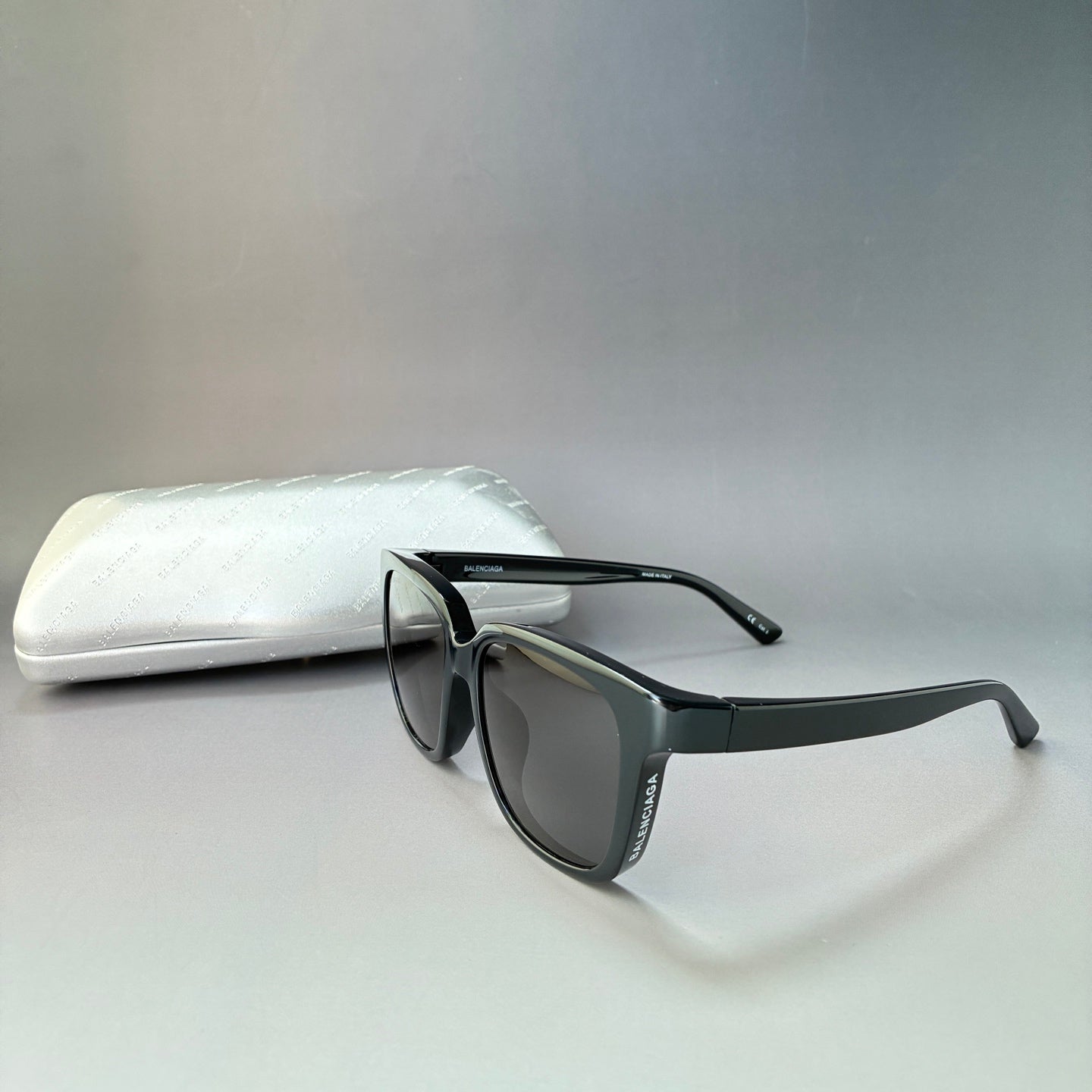 아세테이트 선글라스 (acetate sunglasses)