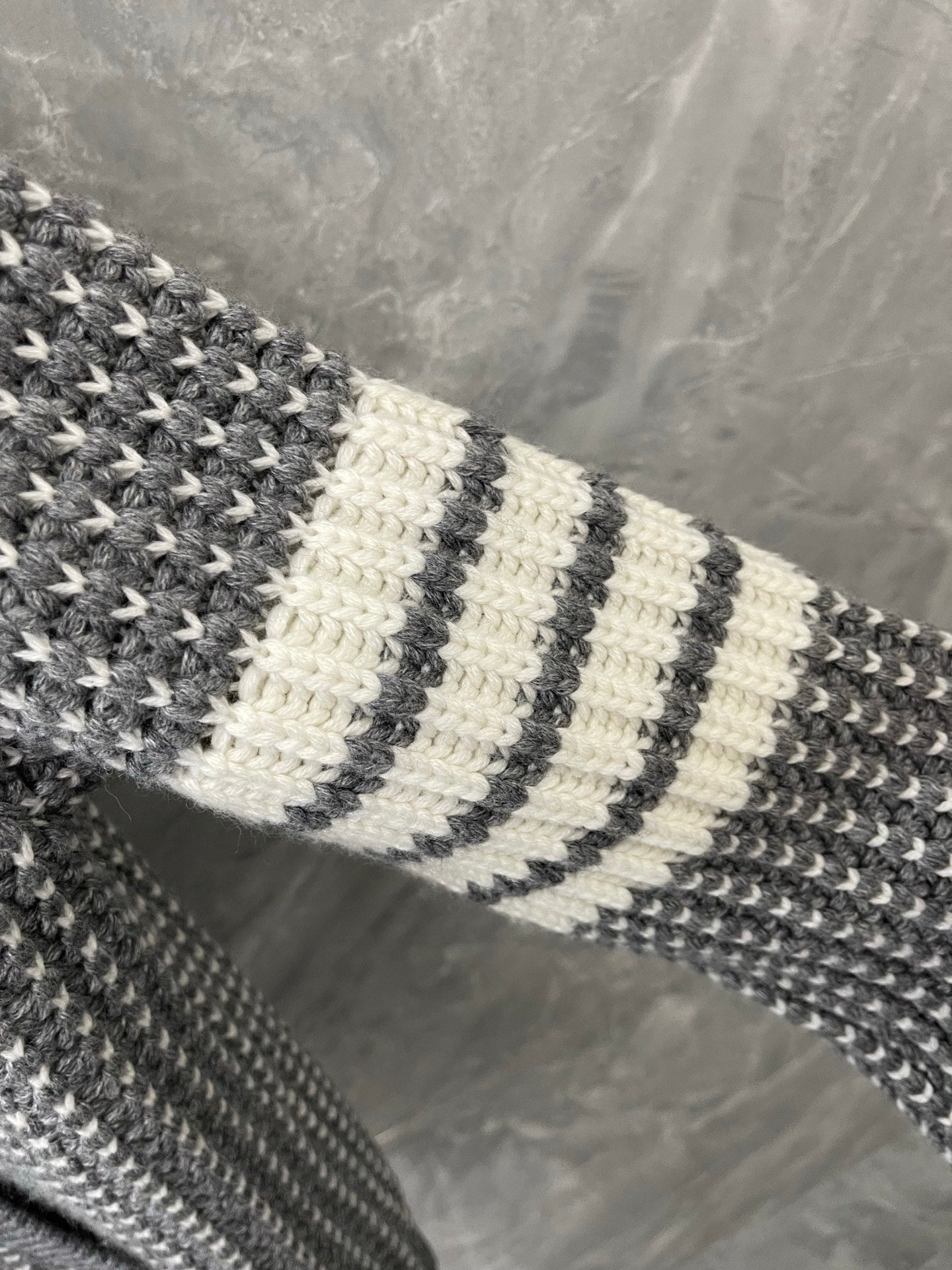 웨빙 지퍼가디건 (Webbing zipper cardigan)