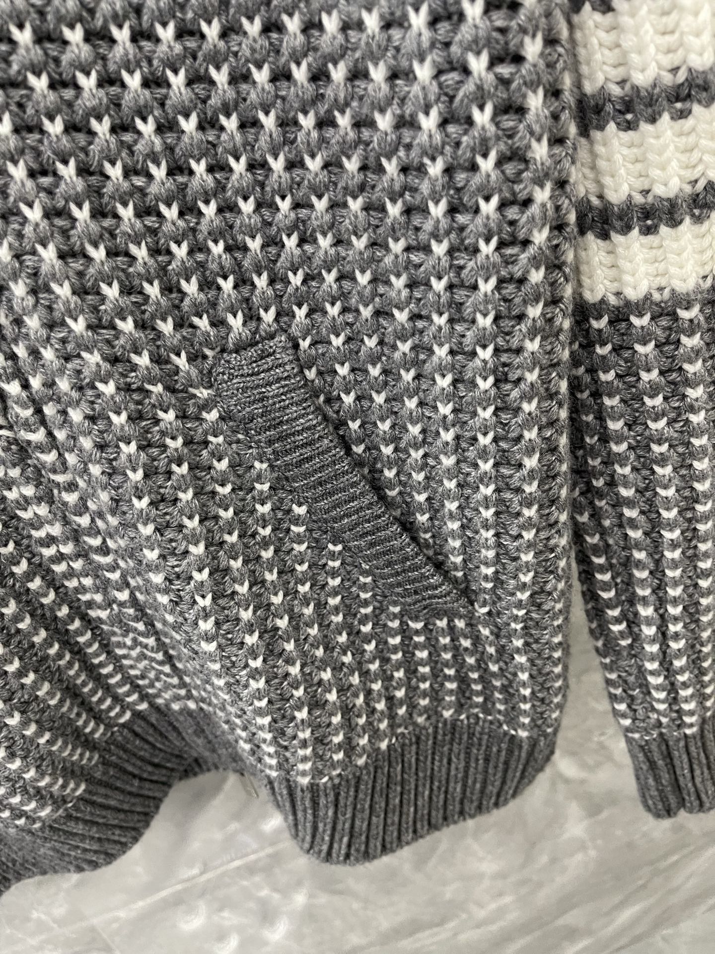 웨빙 지퍼가디건 (Webbing zipper cardigan)