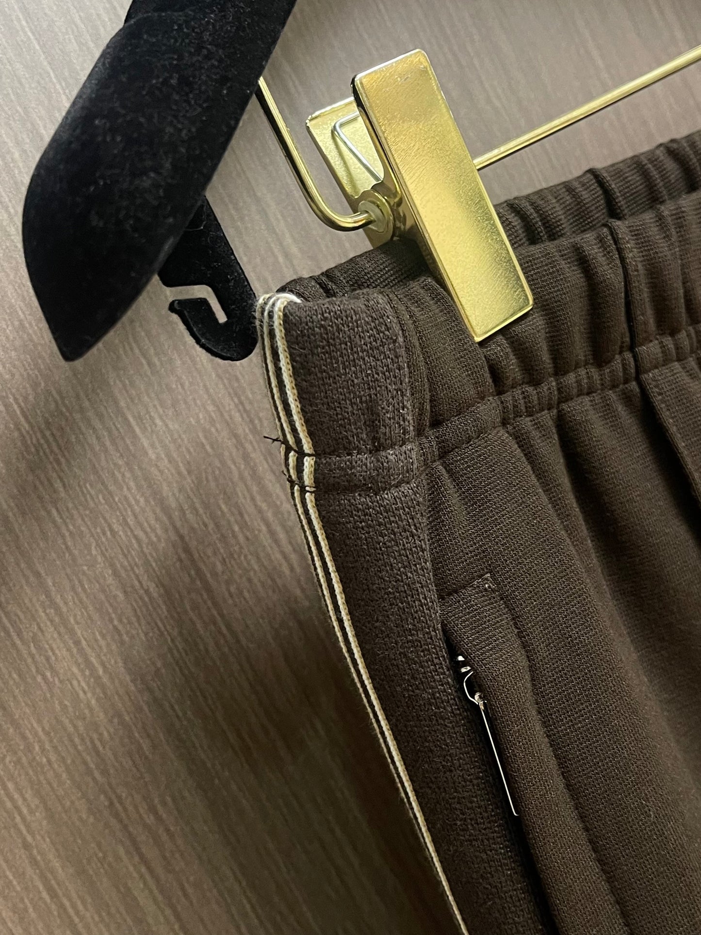 머서라이즈드 트랙수트 (Mercerized tracksuit)