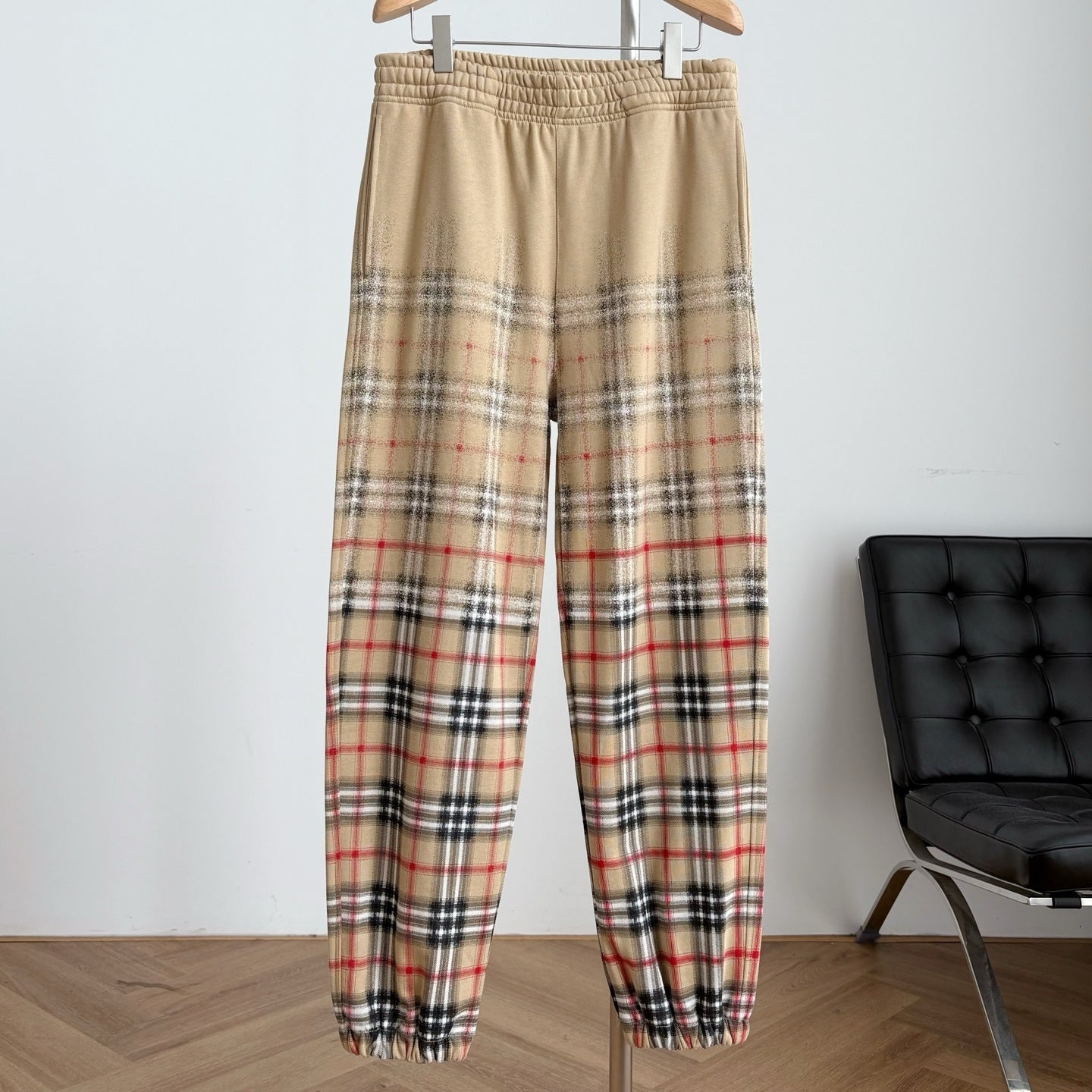 스웨트팬츠 (sweatpants)