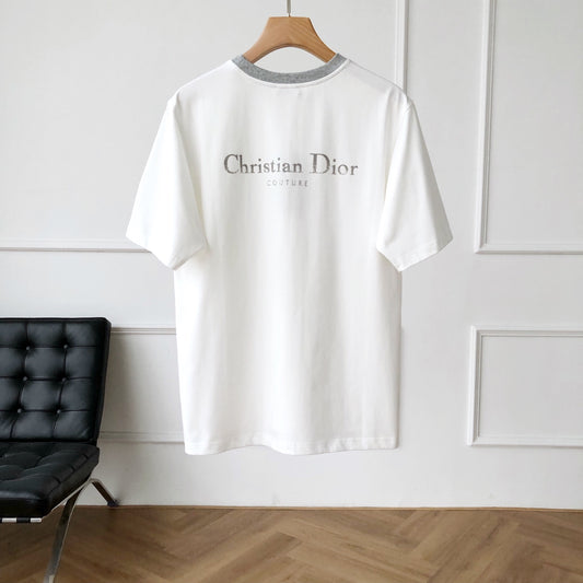 네크라인 티셔츠 (neckline t-shirt)