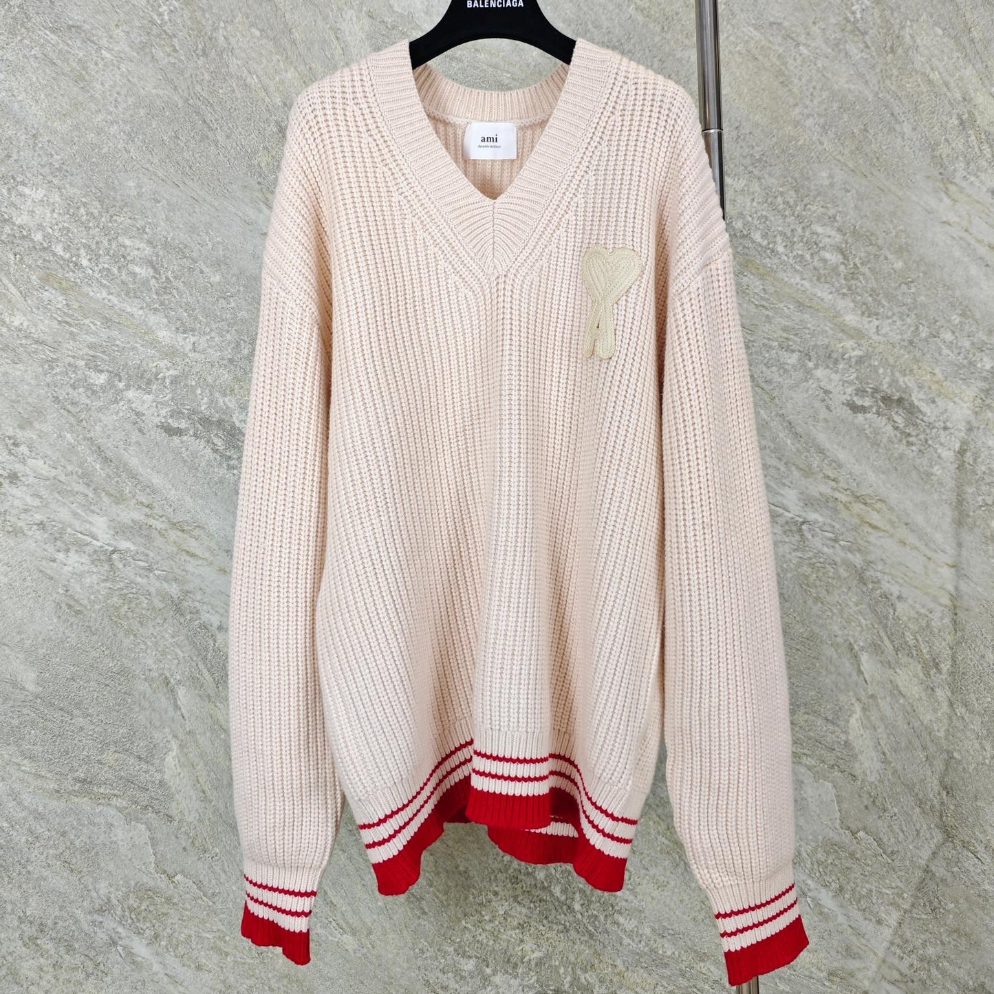 울 맨투맨 (wool sweatshirt)